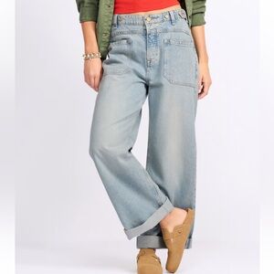 We The Free Palmer Cuffed Baggy Jeans. Size 27